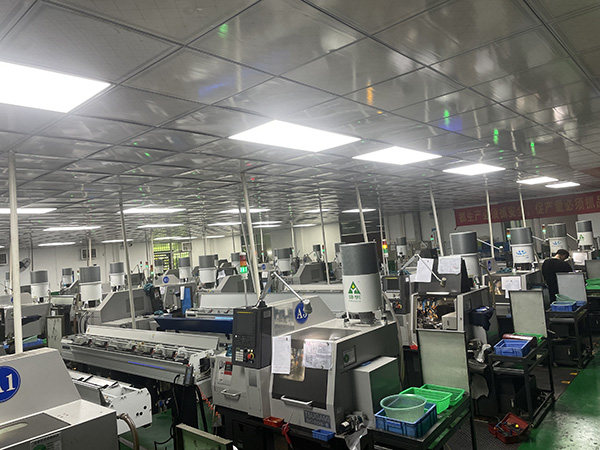 走(zou)心機車間